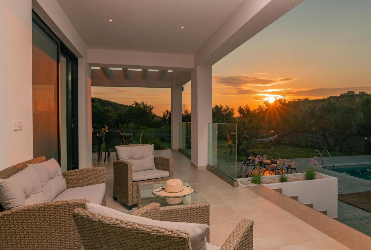 Valentino Luxury Villa Plános Exterior foto
